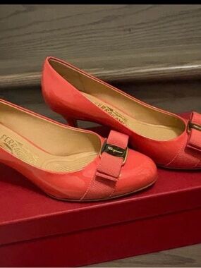 Salvatore Ferragamo Coral Patent Bow Pump